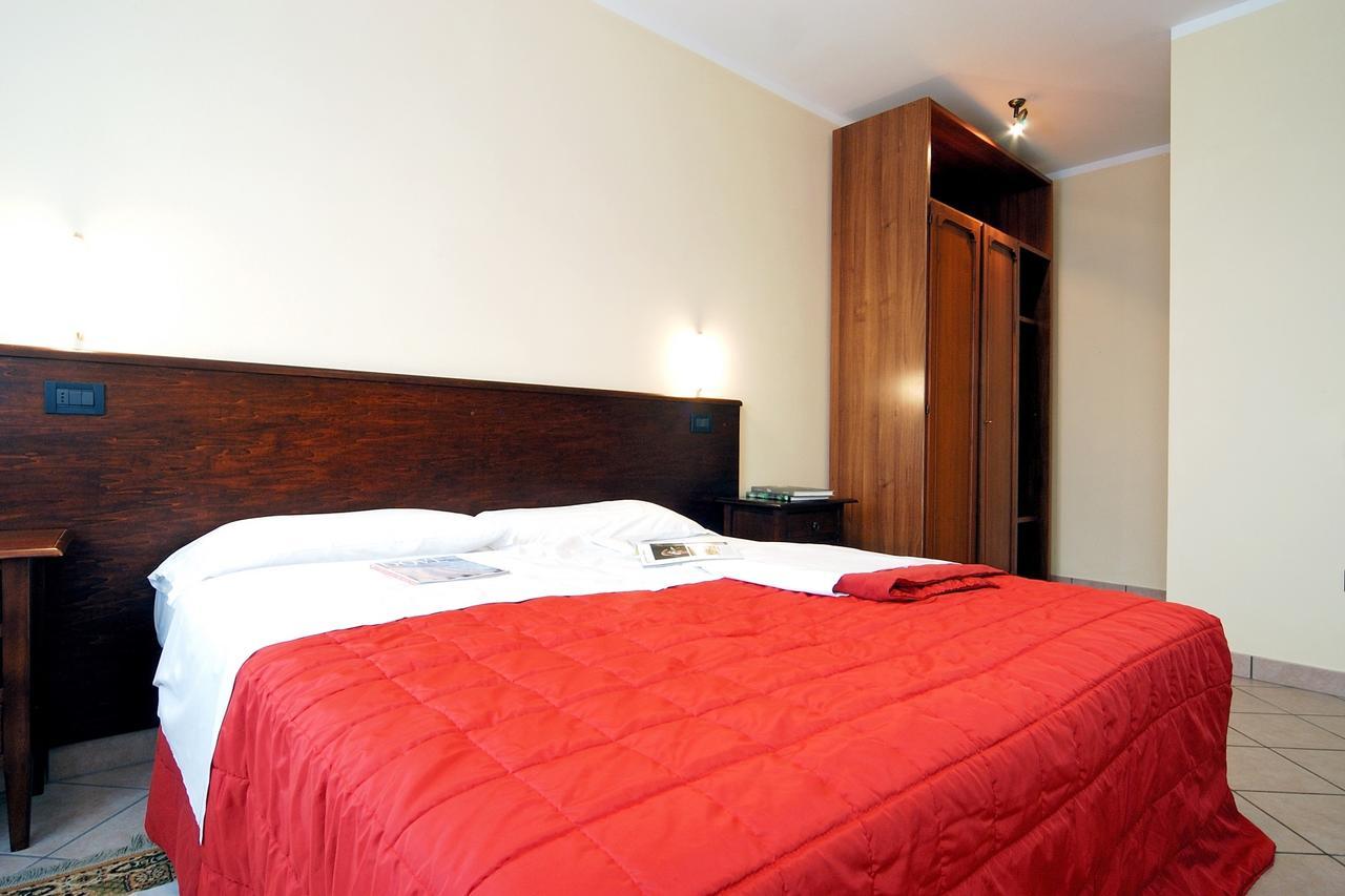 Agriturismo Tenuta Regina - Glamping Luxury Lodges And Apartments Palazzolo dello Stella Εξωτερικό φωτογραφία