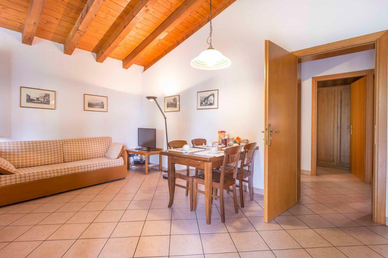 Agriturismo Tenuta Regina - Glamping Luxury Lodges And Apartments Palazzolo dello Stella Εξωτερικό φωτογραφία