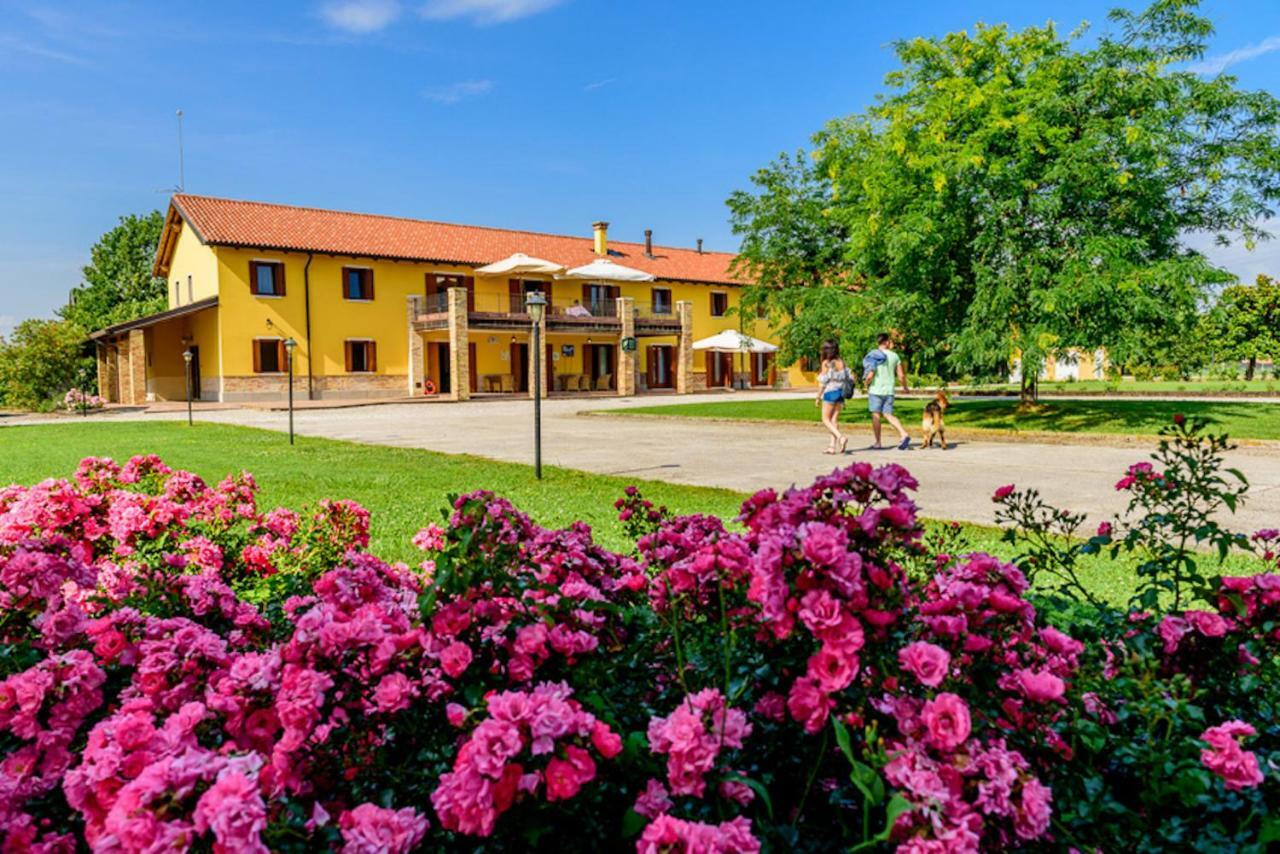 Agriturismo Tenuta Regina - Glamping Luxury Lodges And Apartments Palazzolo dello Stella Εξωτερικό φωτογραφία