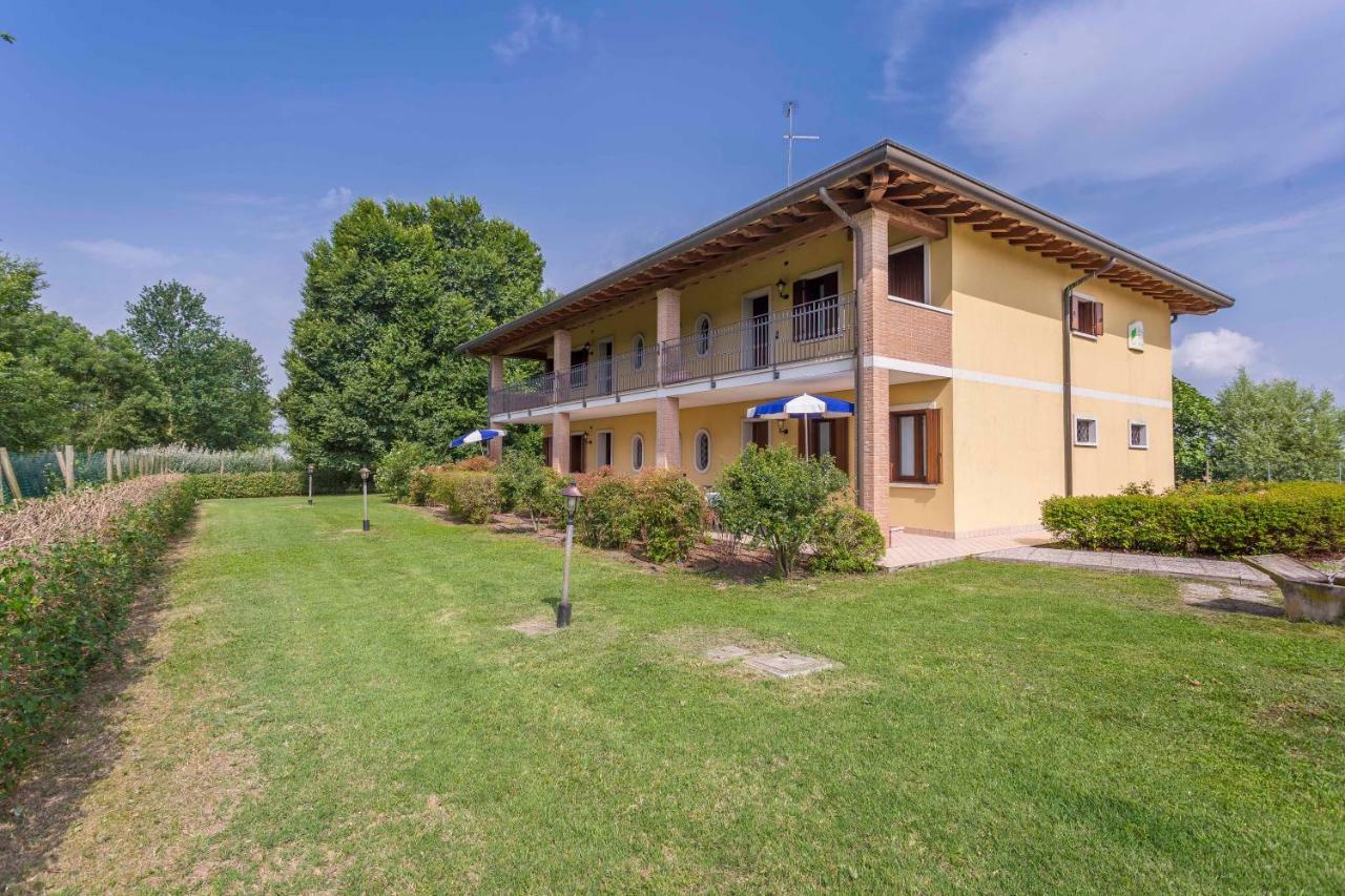 Agriturismo Tenuta Regina - Glamping Luxury Lodges And Apartments Palazzolo dello Stella Εξωτερικό φωτογραφία
