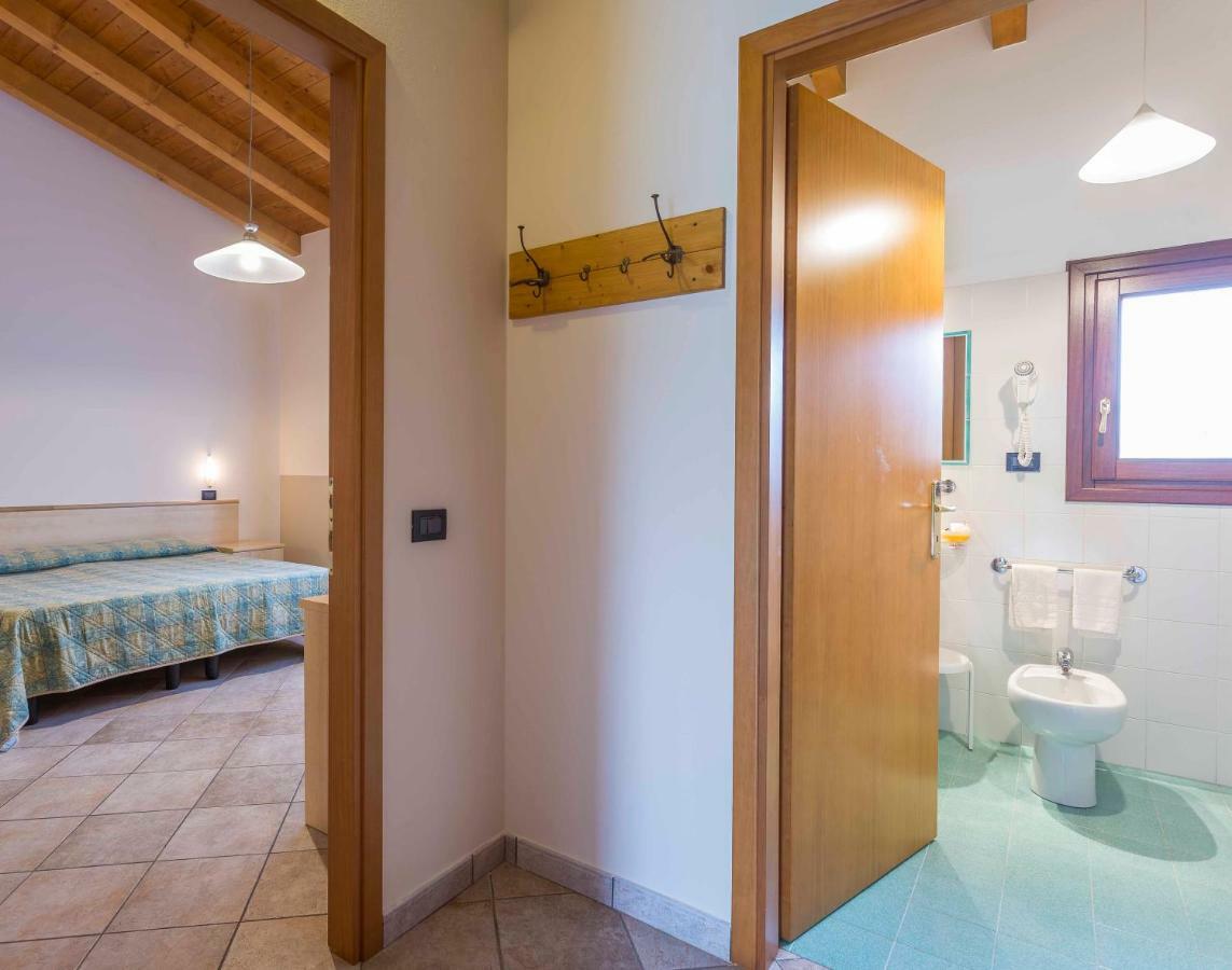 Agriturismo Tenuta Regina - Glamping Luxury Lodges And Apartments Palazzolo dello Stella Εξωτερικό φωτογραφία